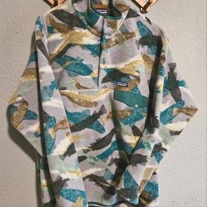 Patagonia synchilla trout print pullover